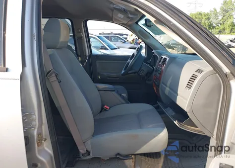 2005 Dodge Dakota Slt из США, поврежденный, VIN 1D7HW48N05S227358